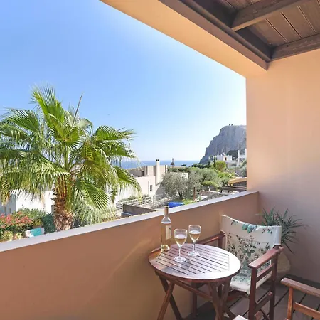 Selini By Willa Pefki